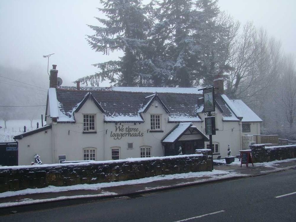 We Three Loggerheads Hotel Gwernymynydd Exterior photo